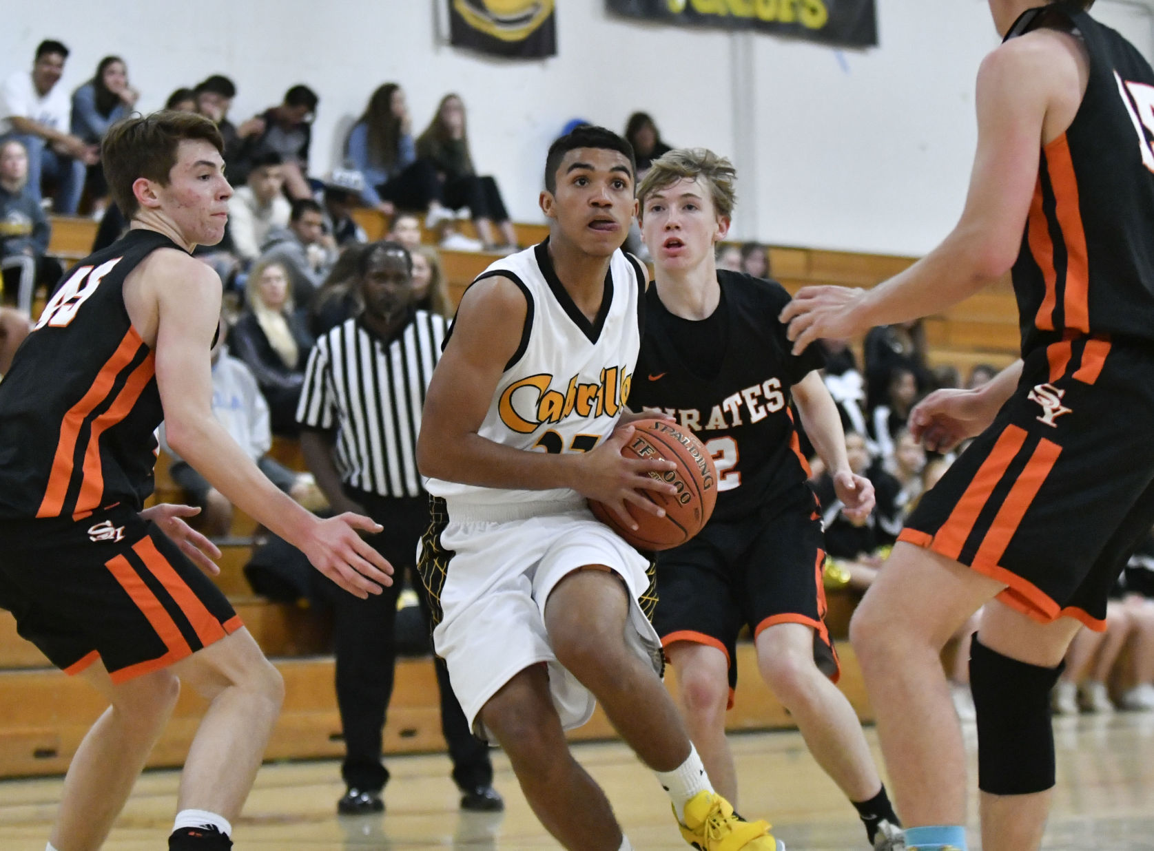 121818 SY CHS boys basketball 09.jpg